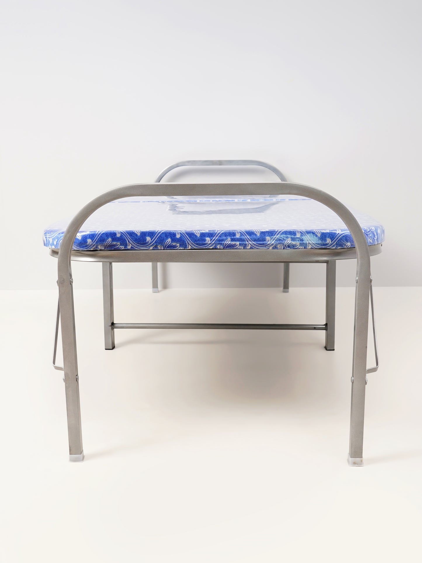 IndianArmar Foldable Metal Cot Bed with Mattress – Portable & Space-Saving Design for Home, Dormitory & Guest Use