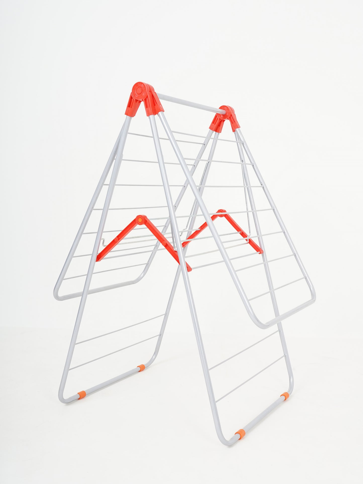 Foldable Clothes Drying Stand – Lightweight, space-saving, and ideal for indoor or outdoor use.