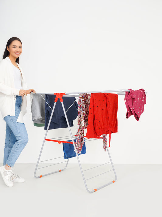 Foldable Clothes Drying Stand – Lightweight, space-saving, and ideal for indoor or outdoor use.