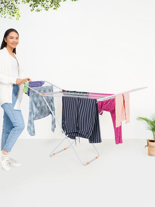 Foldable Clothes Drying Stand – Lightweight, space-saving, and ideal for indoor or outdoor use.